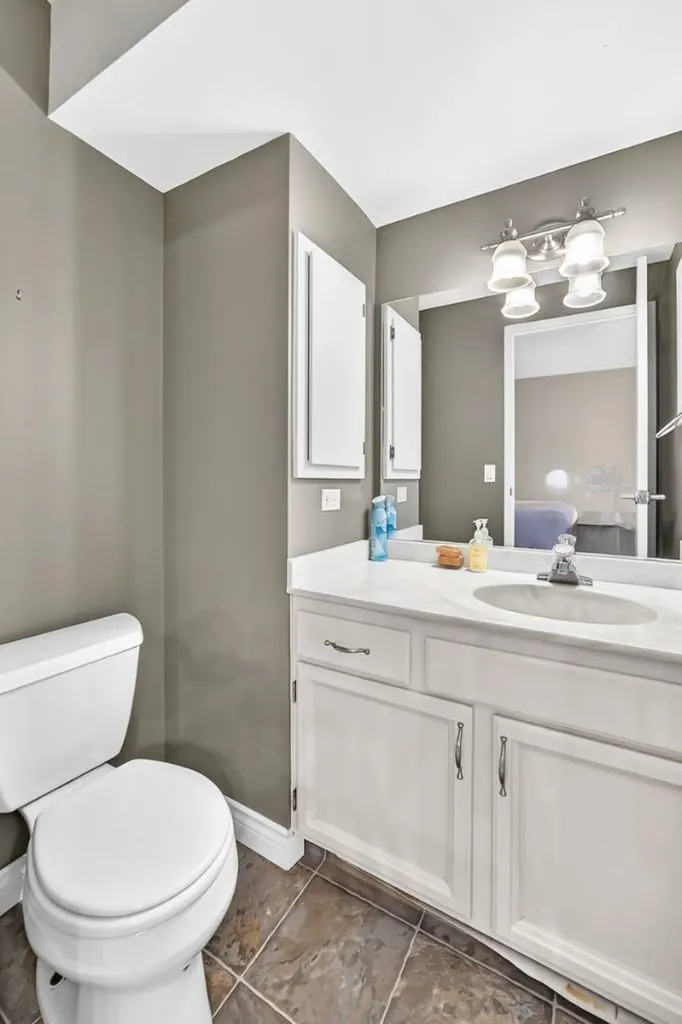 961 Ranchview Crescent NW Calgary AB T3G1A4