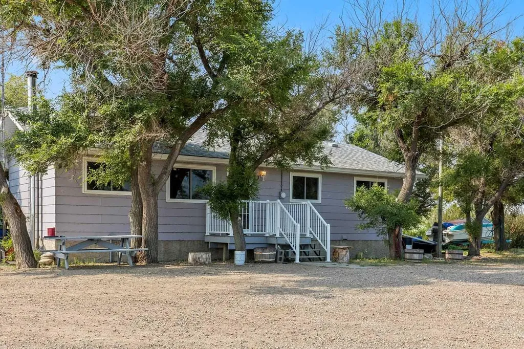 171033 Rr 221 Rural Vulcan County AB T0L2B0