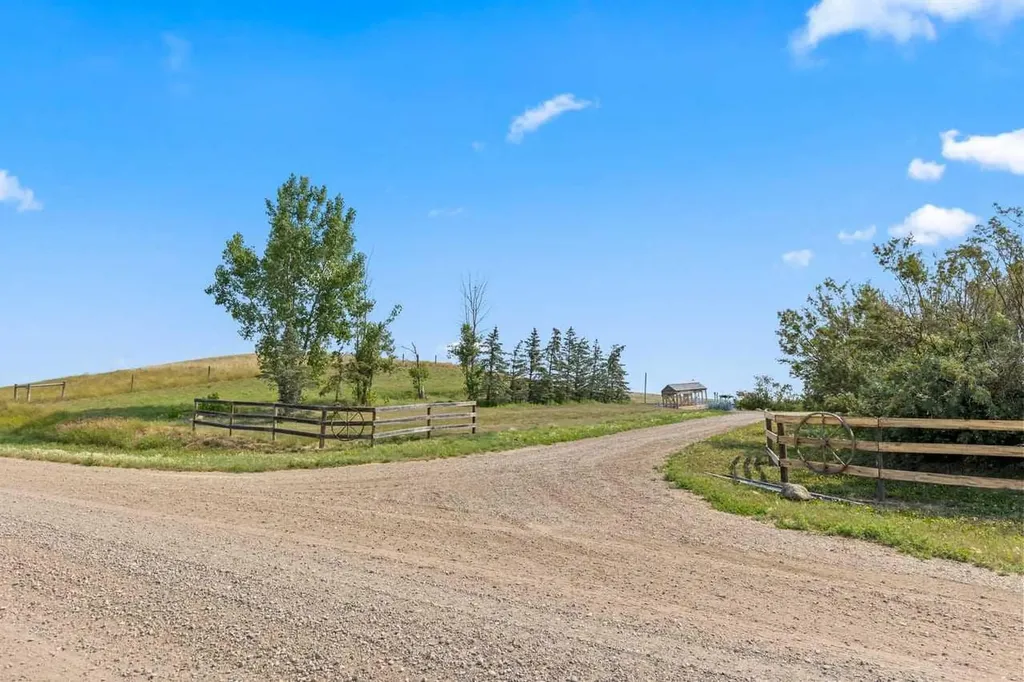 171033 Rr 221 Rural Vulcan County AB T0L2B0