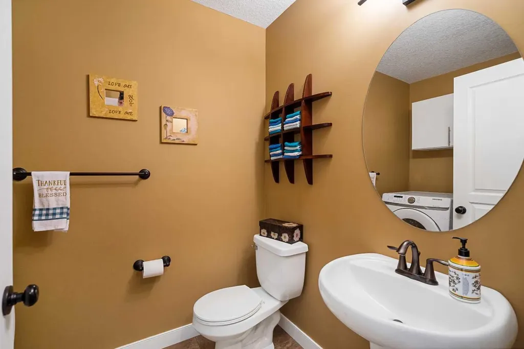 2478 Ravenswood View SE Airdrie AB T4A 0A8