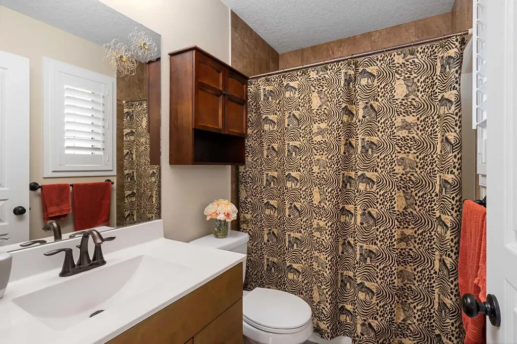 2478 Ravenswood View SE Airdrie AB T4A 0A8