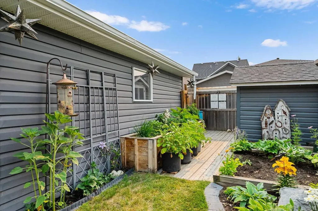 2478 Ravenswood View SE Airdrie AB T4A 0A8