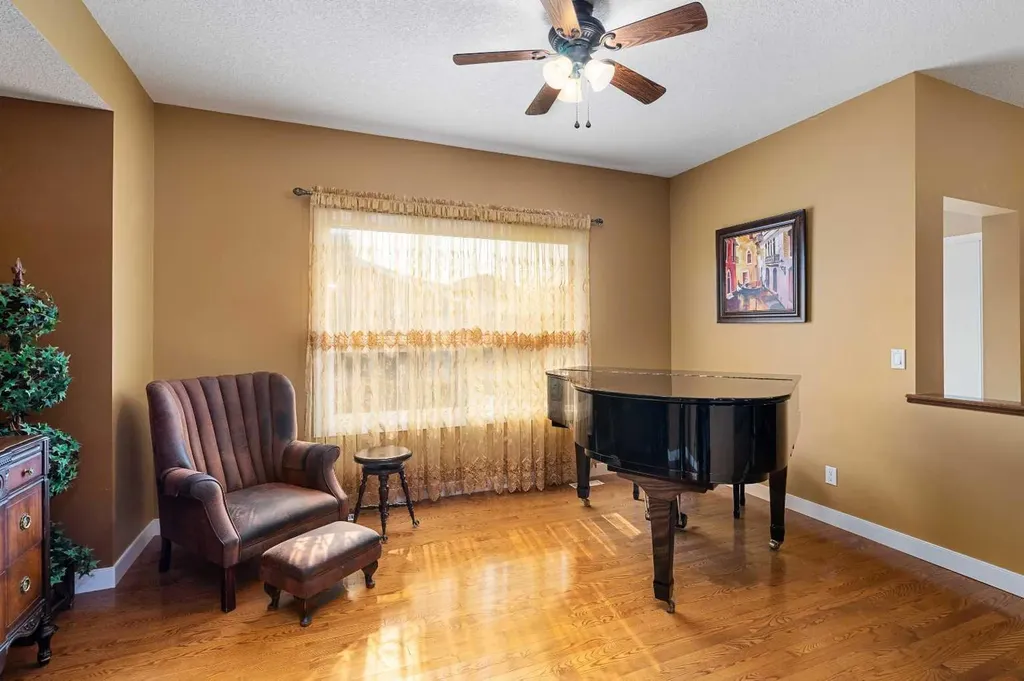 2478 Ravenswood View SE Airdrie AB T4A 0A8