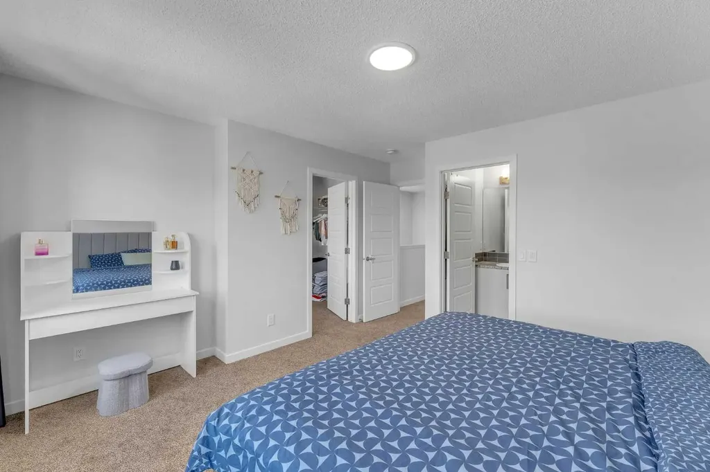 97 Corner Glen Way NE Calgary AB T3N 2L6