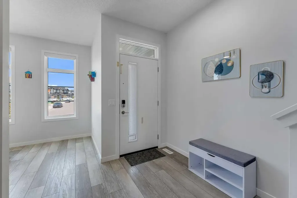 97 Corner Glen Way NE Calgary AB T3N 2L6