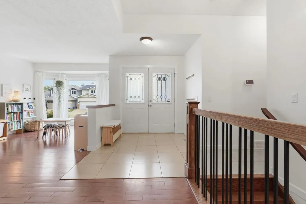 420 Douglasbank Court SE Calgary AB T2Z1X1