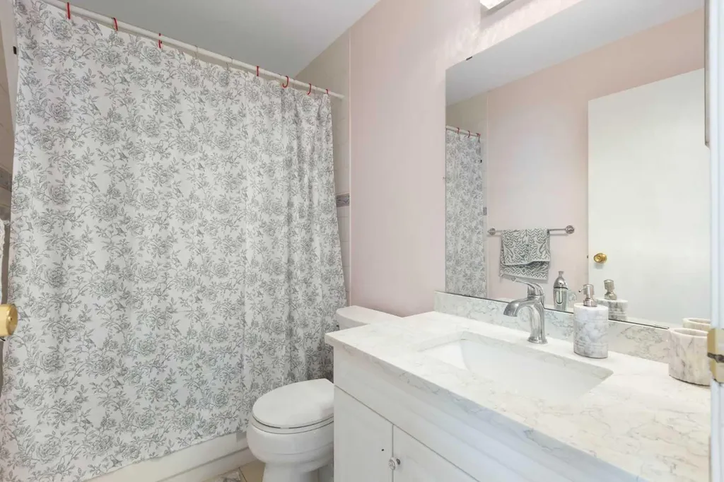 331 Coverdale Court NE Calgary AB T3K 4J8