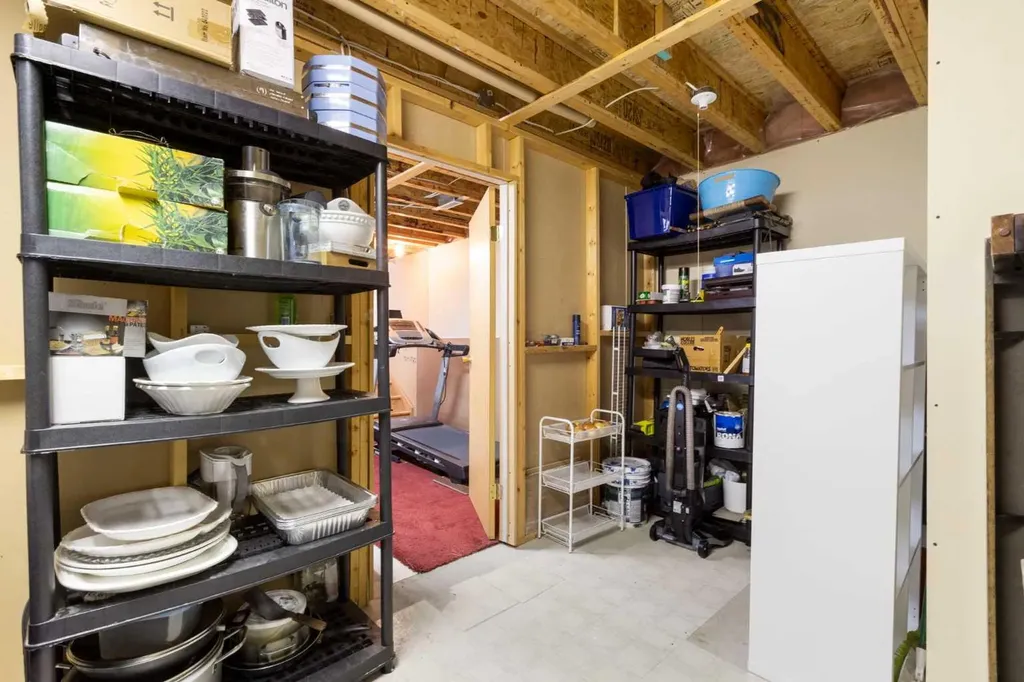 331 Coverdale Court NE Calgary AB T3K 4J8