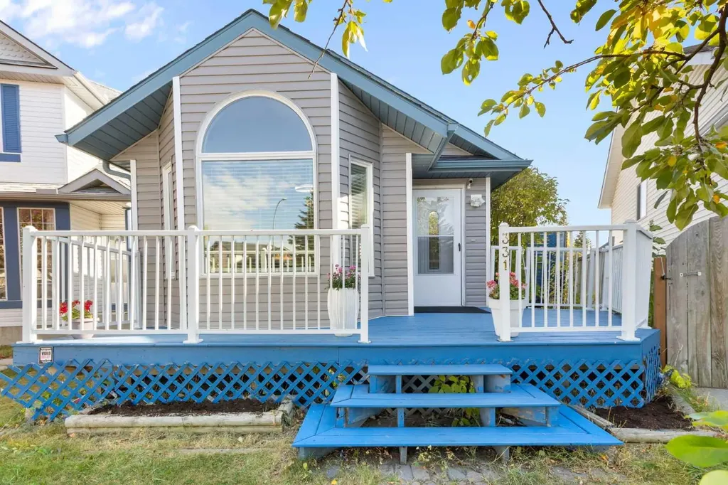 331 Coverdale Court NE Calgary AB T3K 4J8