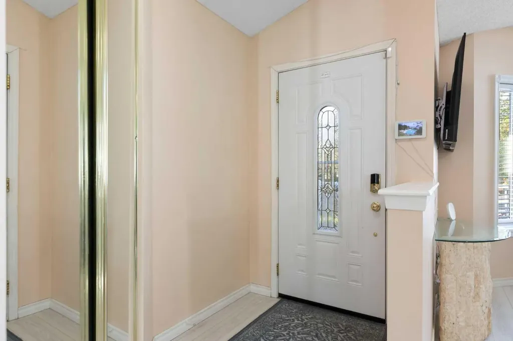 331 Coverdale Court NE Calgary AB T3K 4J8