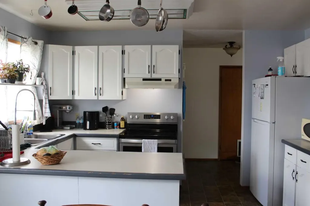 420 3rd Street NE Manning AB T0H 2M0
