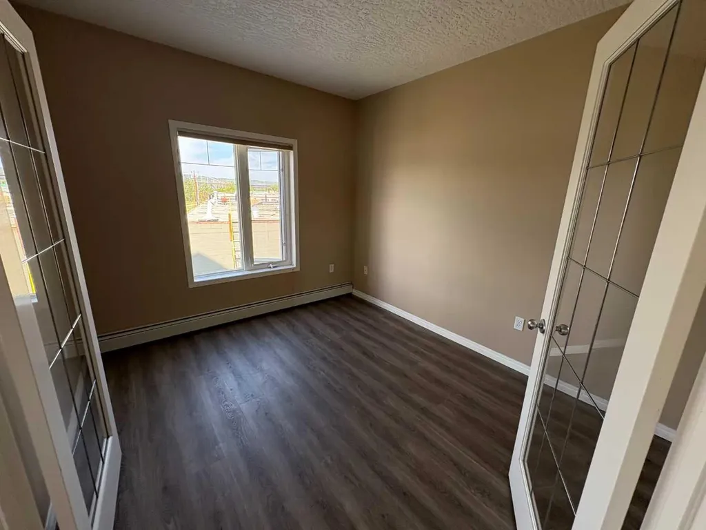 9810 94 Street Peace River AB T8S 0A1