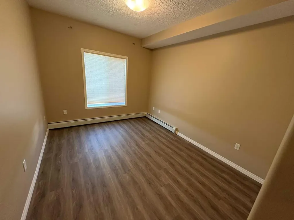 9810 94 Street Peace River AB T8S 0A1