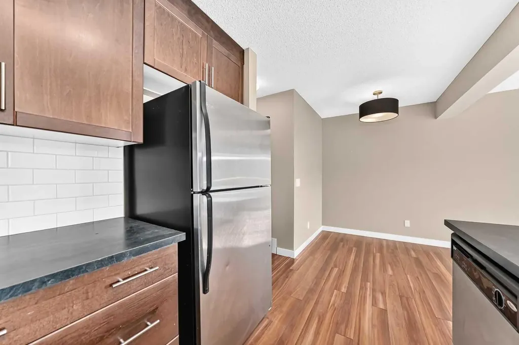 141 Pantego Lane NW Calgary AB T3K0T1