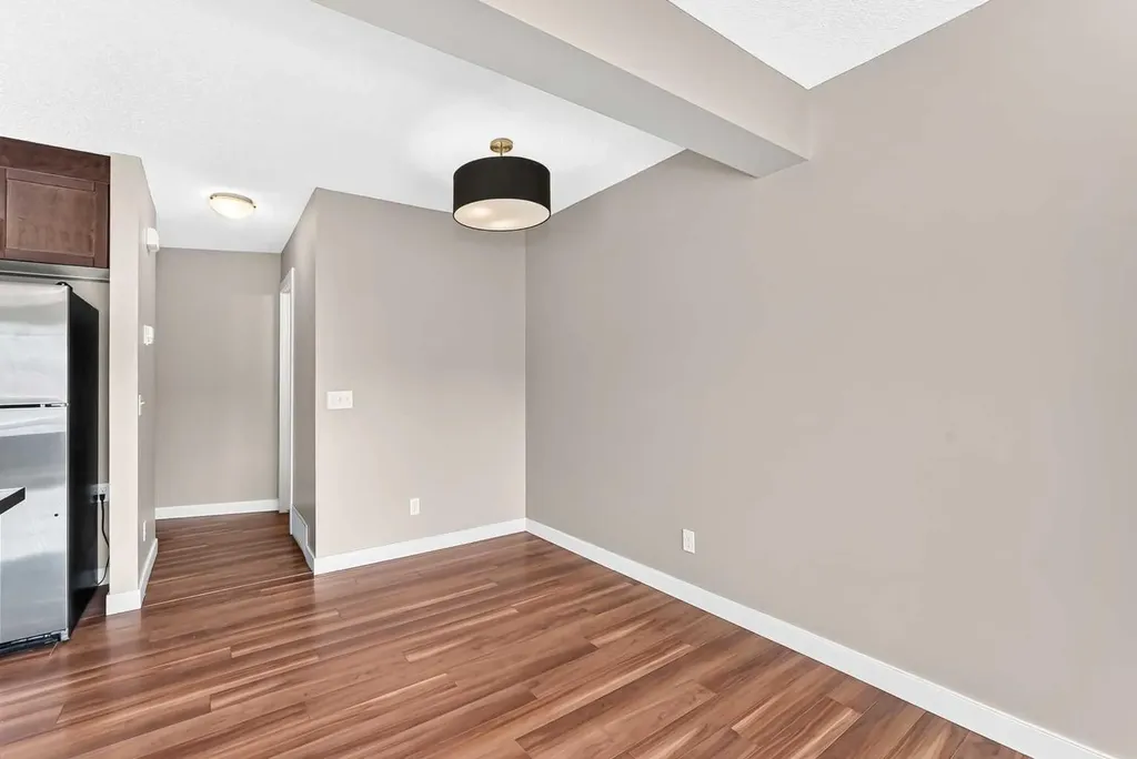 141 Pantego Lane NW Calgary AB T3K0T1