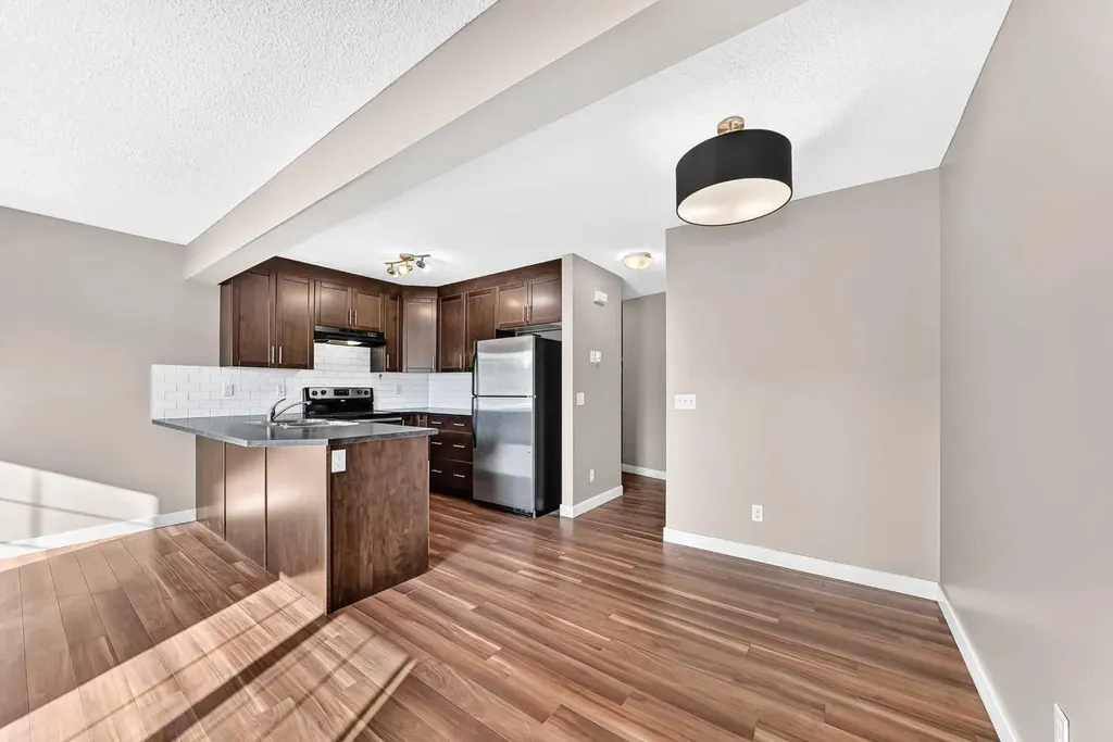 141 Pantego Lane NW Calgary AB T3K0T1