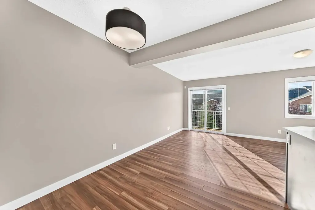141 Pantego Lane NW Calgary AB T3K0T1