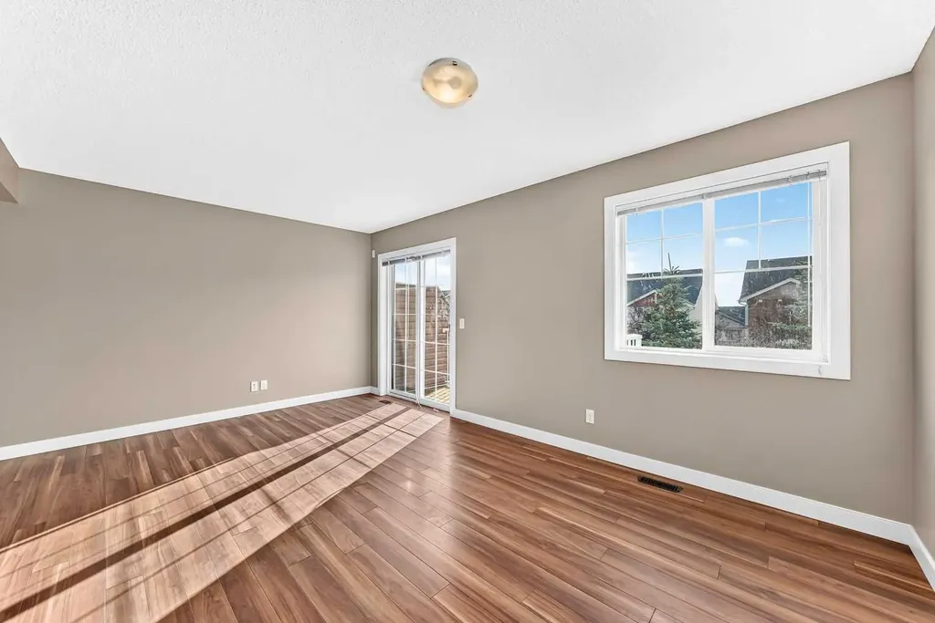 141 Pantego Lane NW Calgary AB T3K0T1