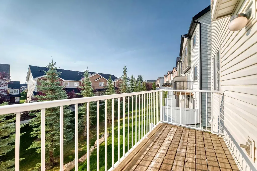 141 Pantego Lane NW Calgary AB T3K0T1