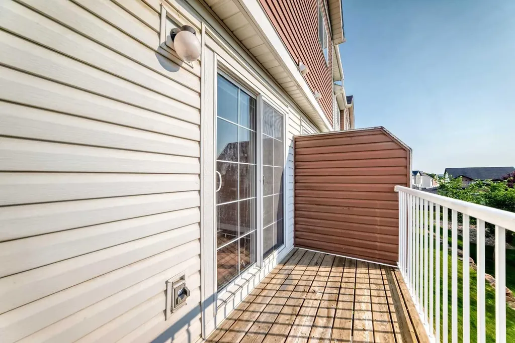 141 Pantego Lane NW Calgary AB T3K0T1