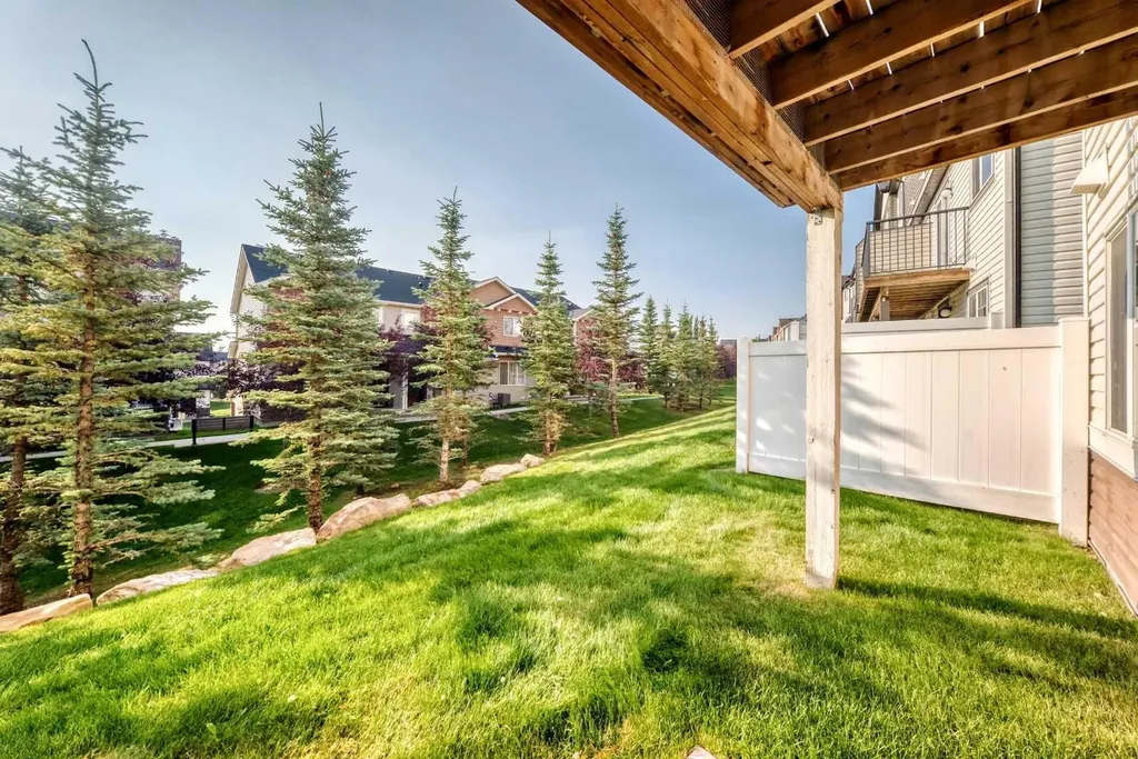 141 Pantego Lane NW Calgary AB T3K0T1