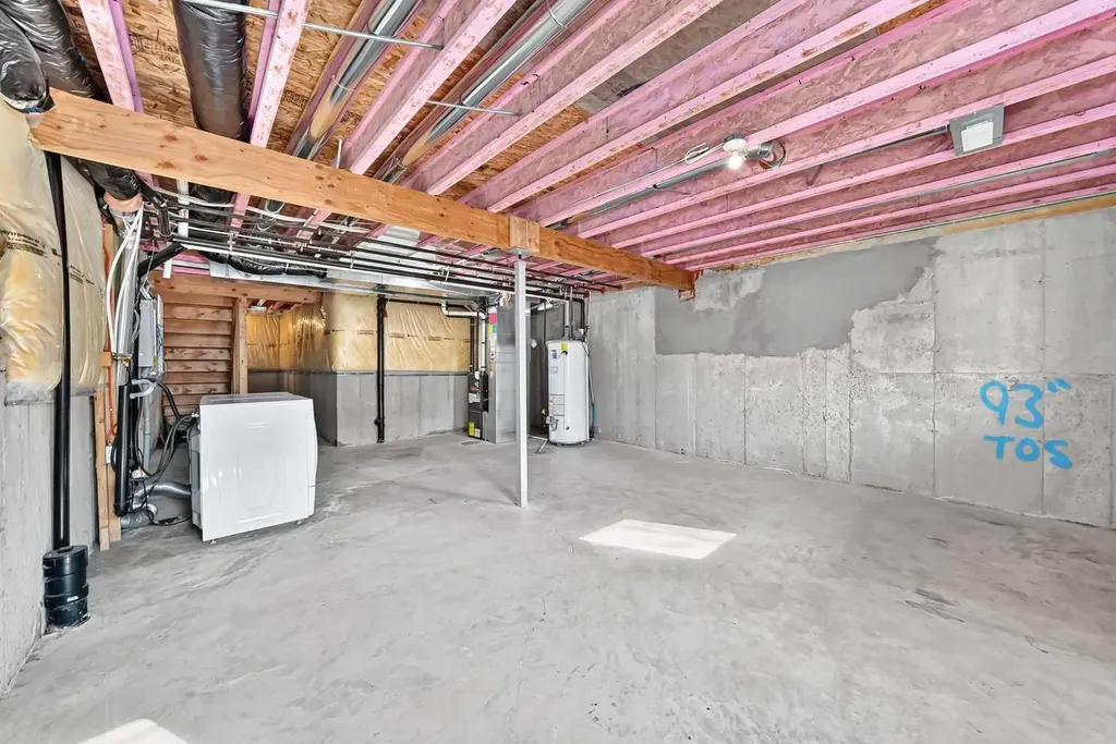 141 Pantego Lane NW Calgary AB T3K0T1