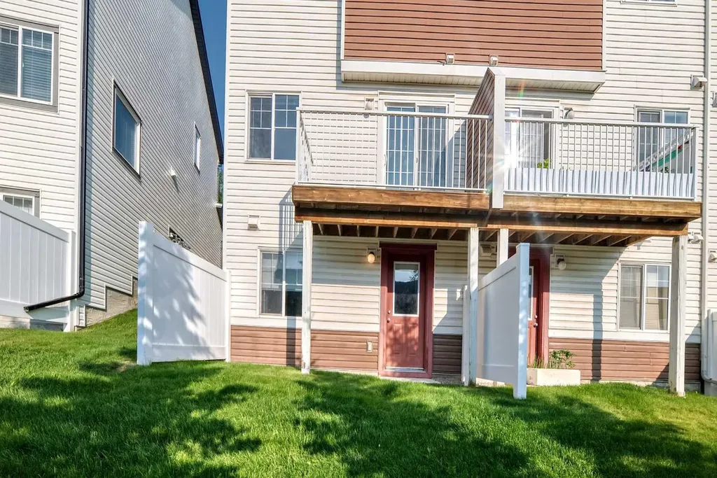 141 Pantego Lane NW Calgary AB T3K0T1