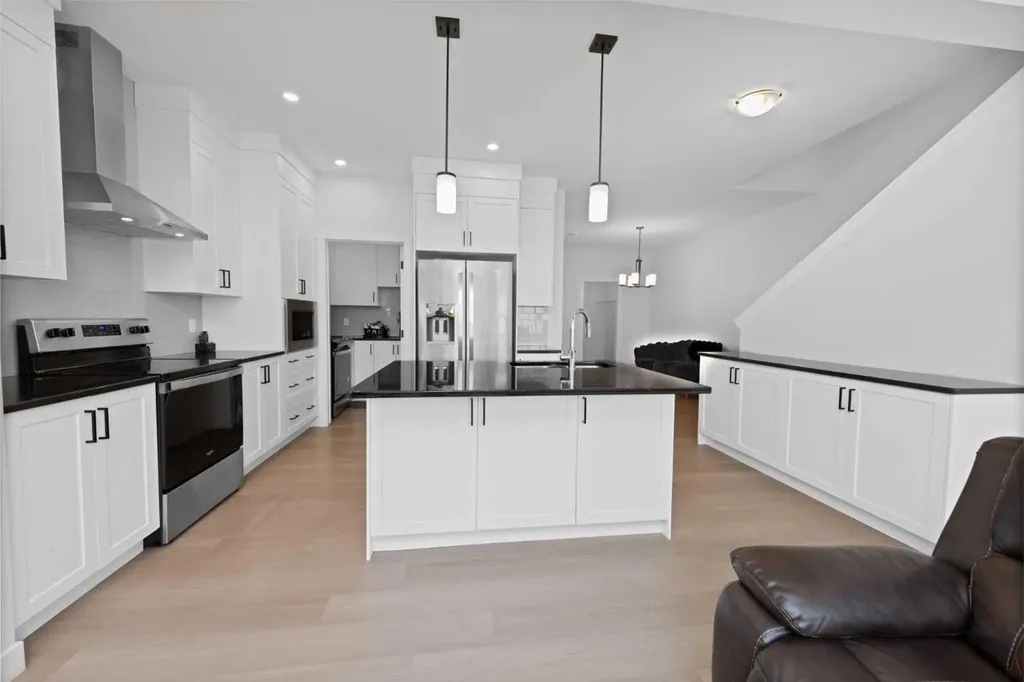 328 Homestead Grove NE Calgary AB T3J 5R6