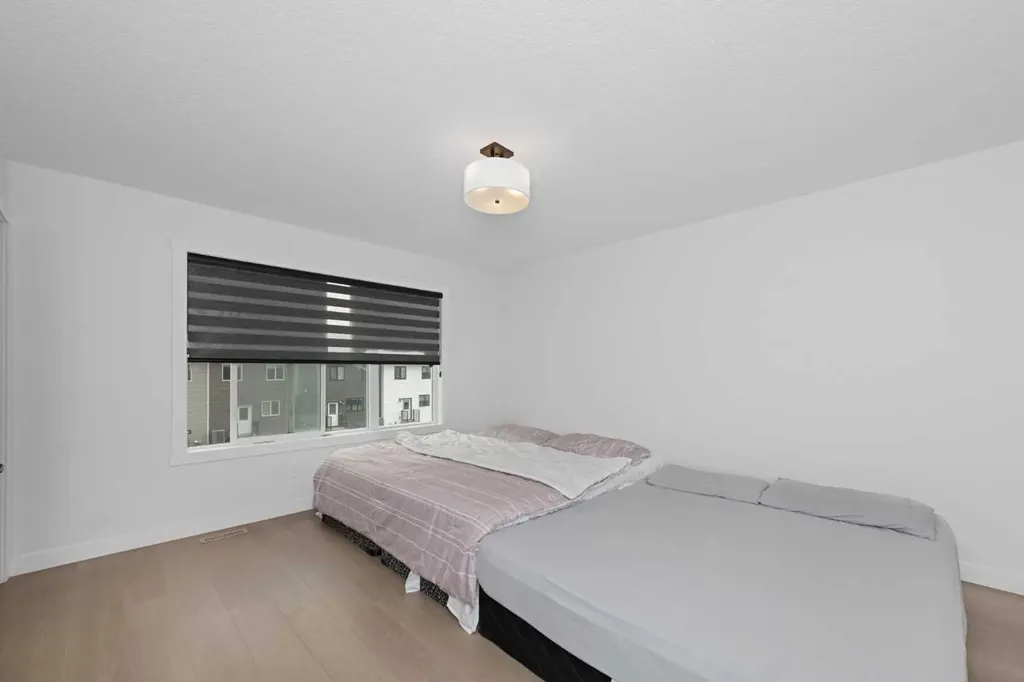 328 Homestead Grove NE Calgary AB T3J 5R6