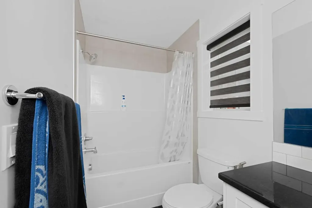 328 Homestead Grove NE Calgary AB T3J 5R6