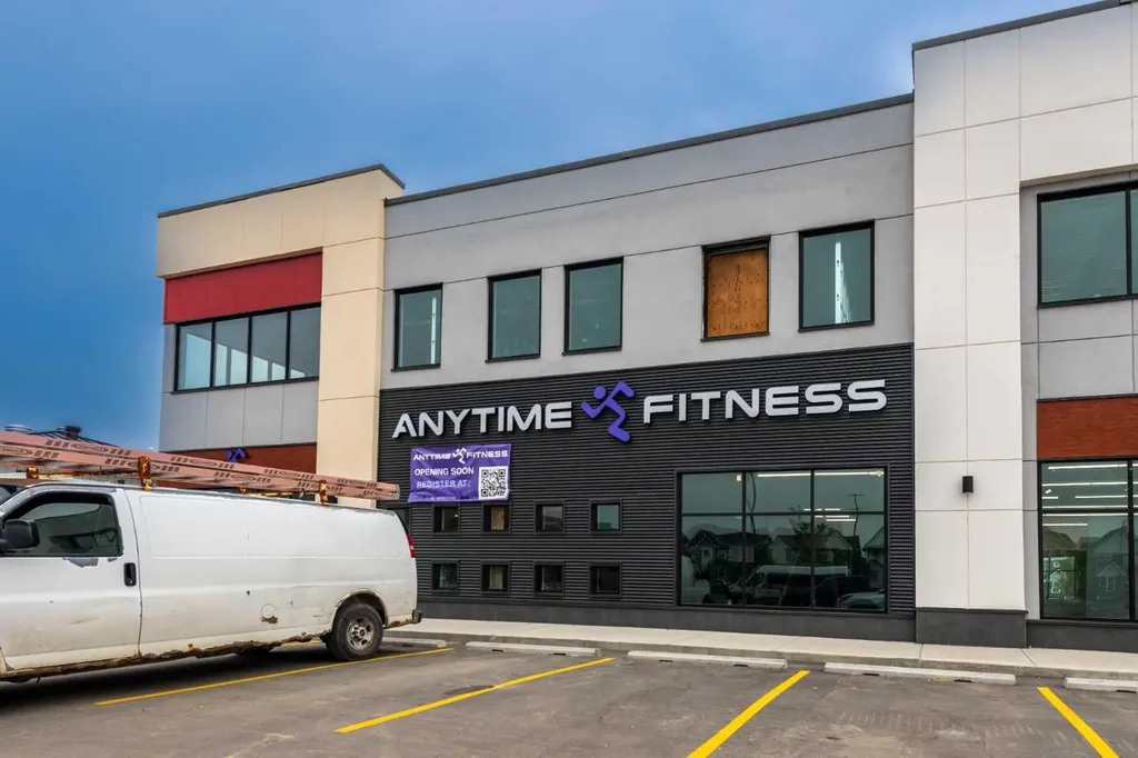 328 Homestead Grove NE Calgary AB T3J 5R6