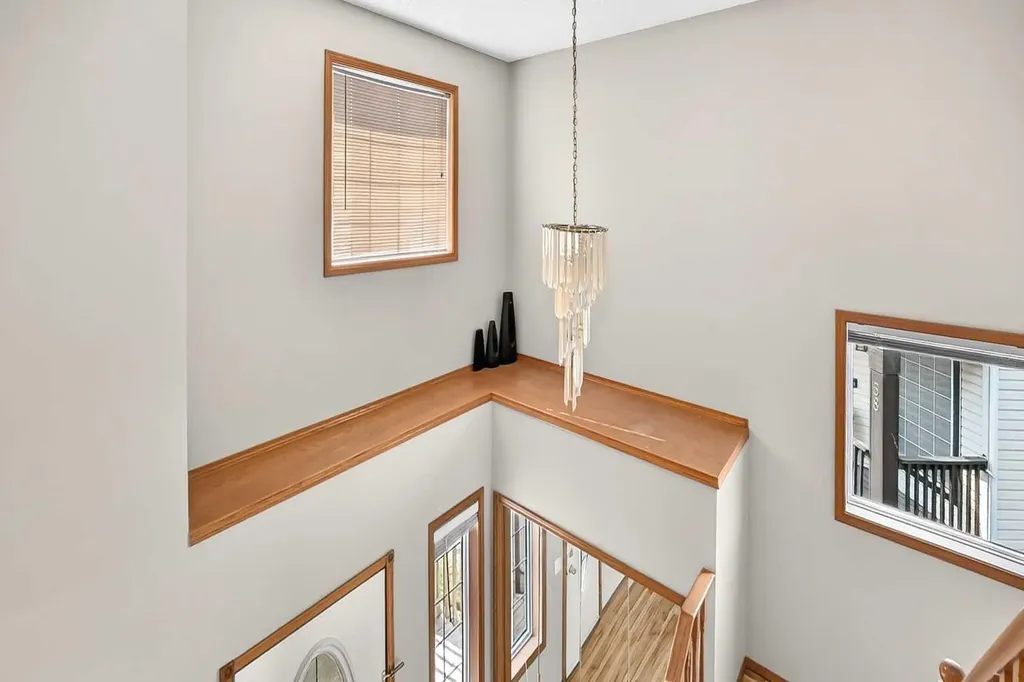 54 Coral Springs Court NE Calgary AB T3J 3W9