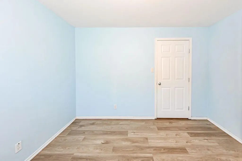 Mount Pleasant Drive Camrose AB T4V 2M6