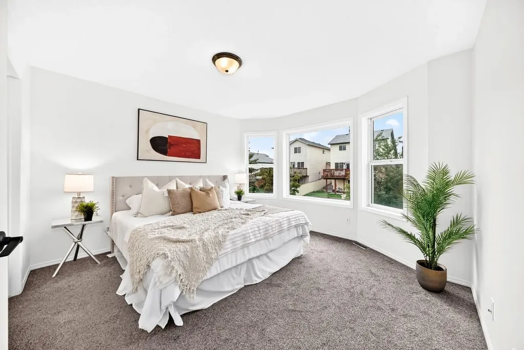 262 Coventry Court NE Calgary AB T3K 5E8