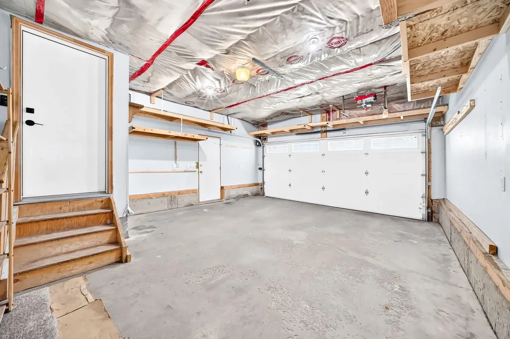 262 Coventry Court NE Calgary AB T3K 5E8