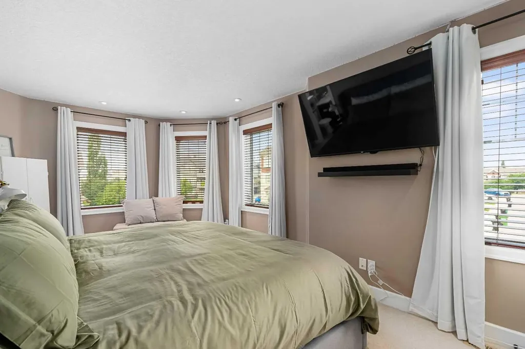 1575 Windstone Road SW Airdrie AB T4B 3X6