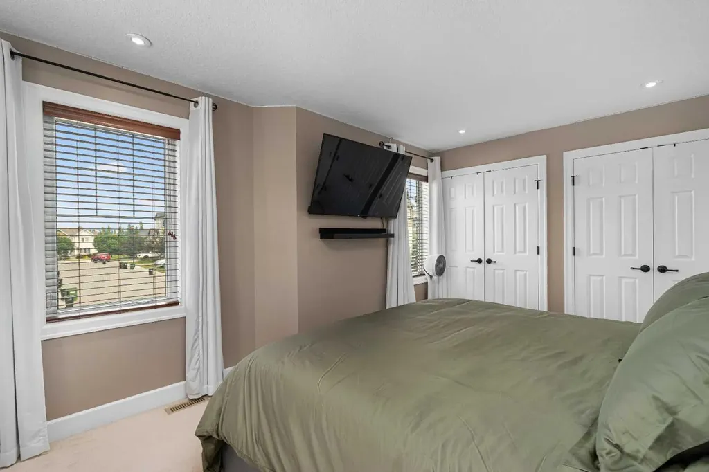 1575 Windstone Road SW Airdrie AB T4B 3X6