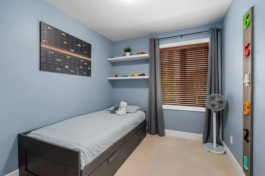 1575 Windstone Road SW Airdrie AB T4B 3X6