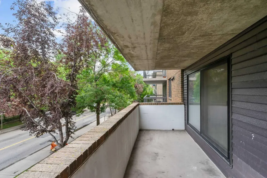 225 25 Avenue SW Calgary AB T2S 2V2