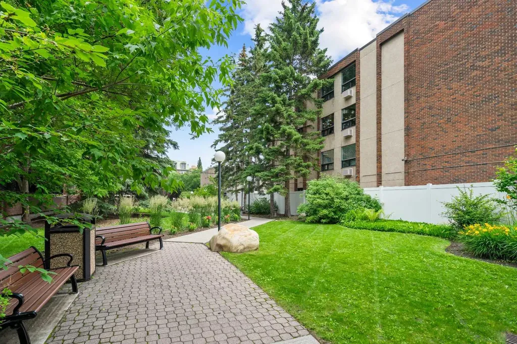 225 25 Avenue SW Calgary AB T2S 2V2