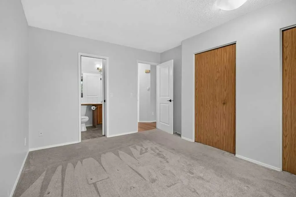44 Falshire Close NE Calgary AB T3J 3A1