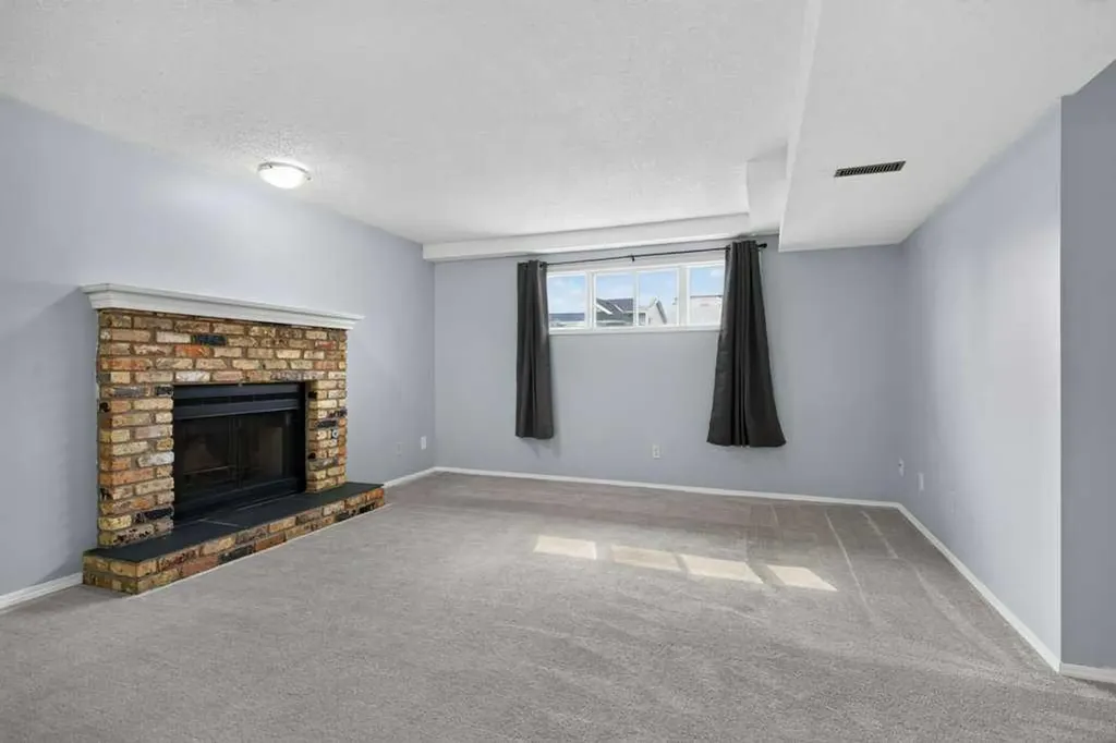 44 Falshire Close NE Calgary AB T3J 3A1