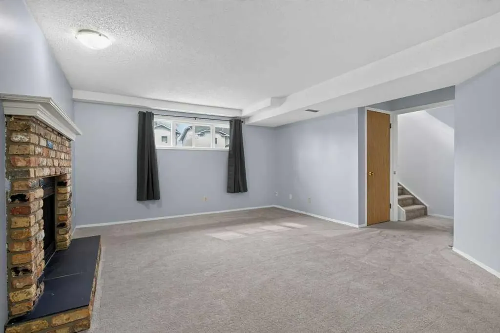 44 Falshire Close NE Calgary AB T3J 3A1