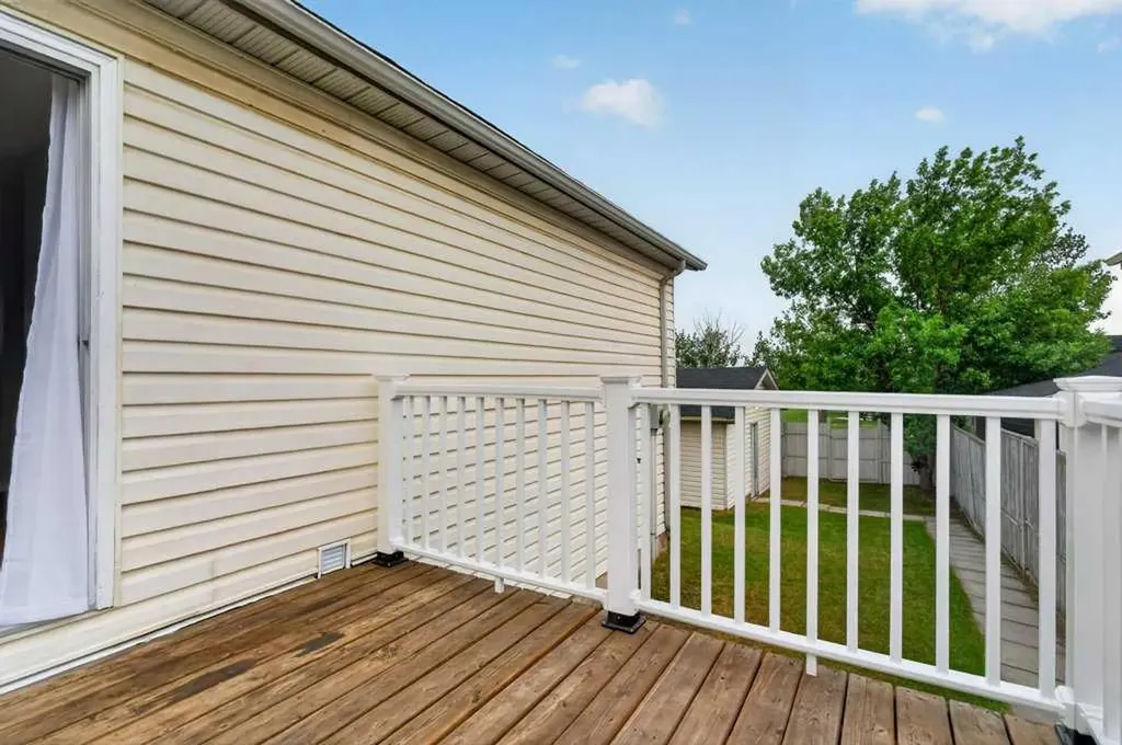 44 Falshire Close NE Calgary AB T3J 3A1