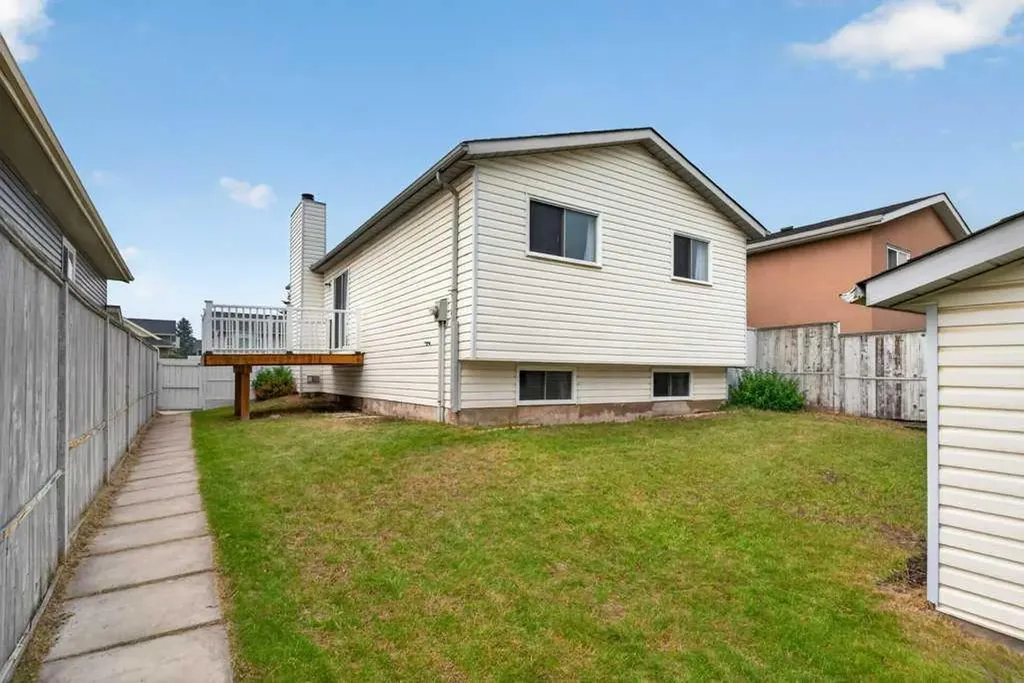44 Falshire Close NE Calgary AB T3J 3A1