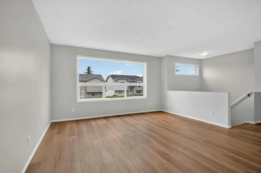 44 Falshire Close NE Calgary AB T3J 3A1