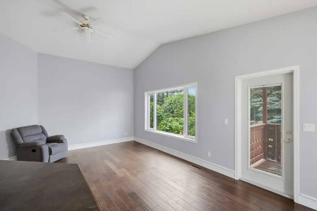 5508 49 Avenue Alix AB T0C 0B0