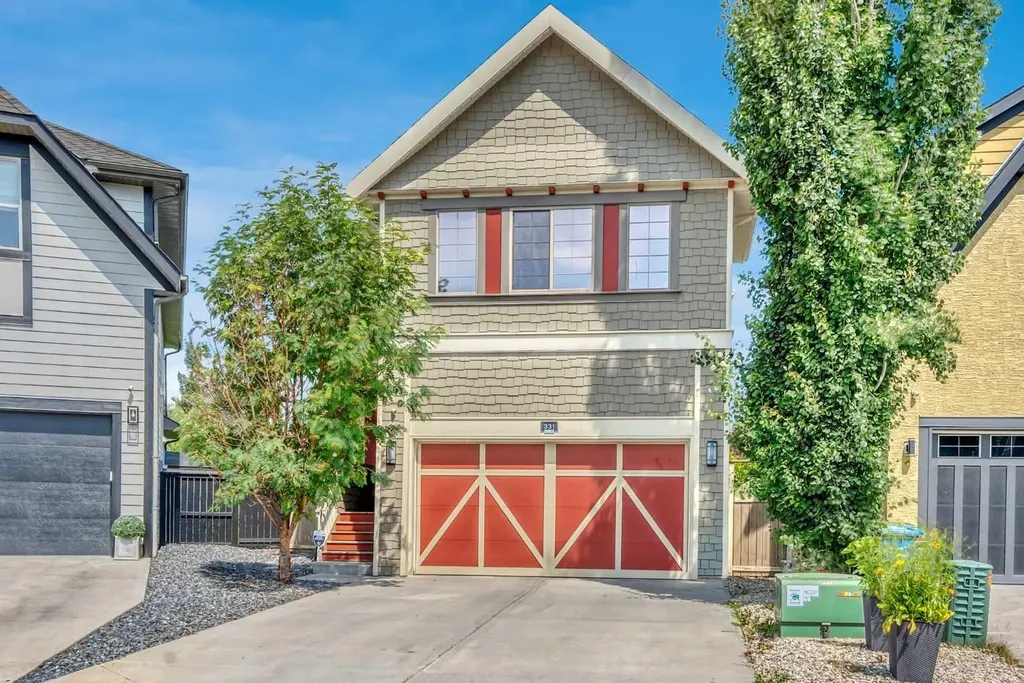 331 Mahogany Court SE Calgary AB T3M 0T5