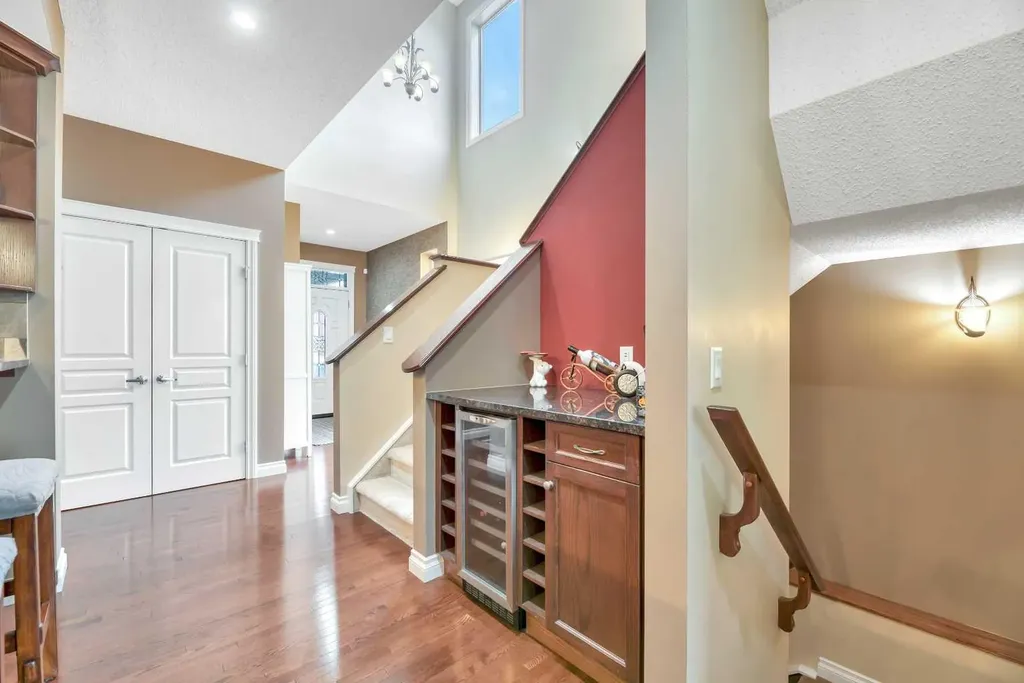 331 Mahogany Court SE Calgary AB T3M 0T5