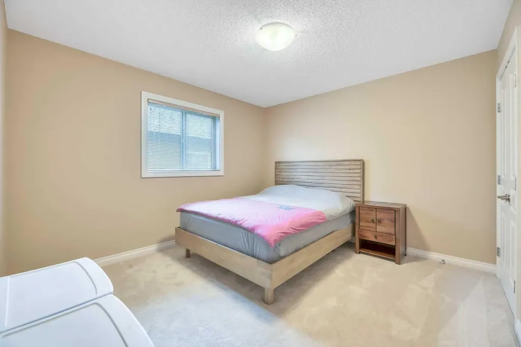 331 Mahogany Court SE Calgary AB T3M 0T5